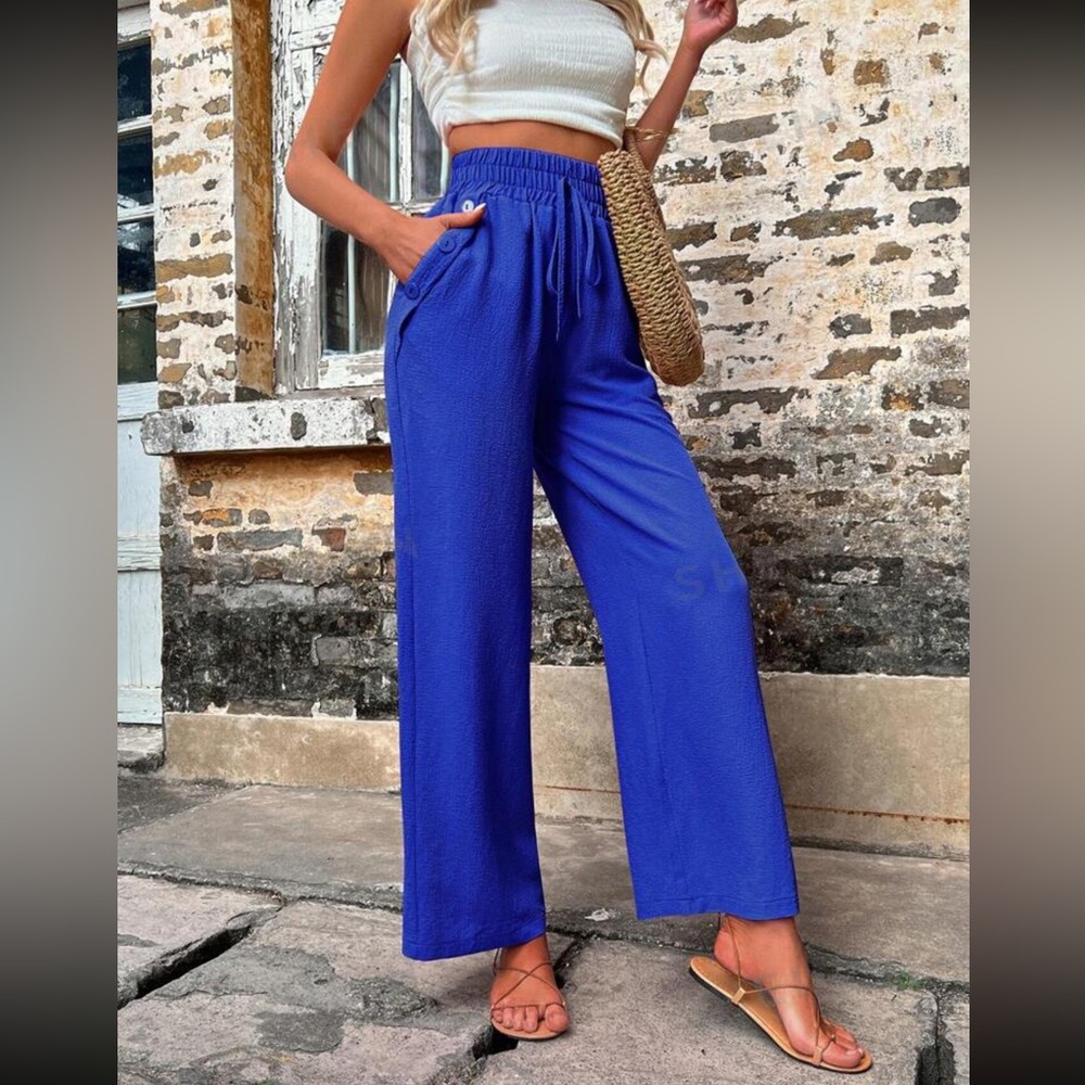 Royal blue straight leg white pants with pockets size XL - Picture 3 of 3